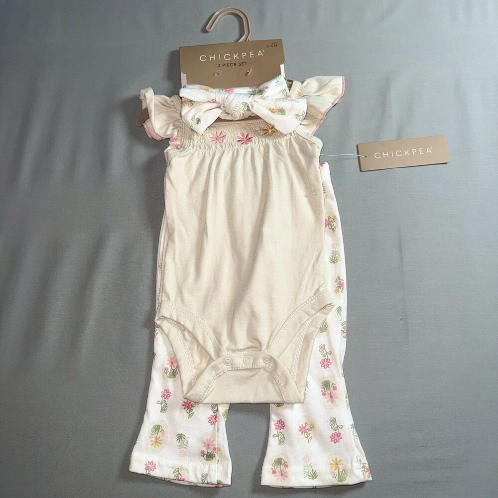 NWT Chickpea Floral Outfit 3PC Set 3-6 Months Baby Girl